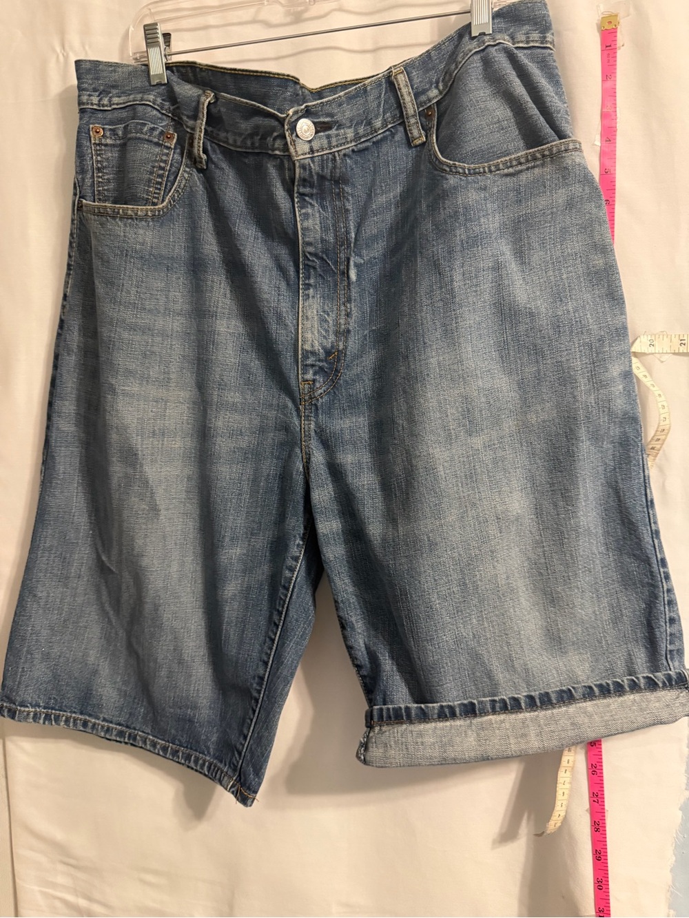 Levis 569 Shorts Men SZ 40 Denim Bermuda Relaxed Fit Jorts Summer
